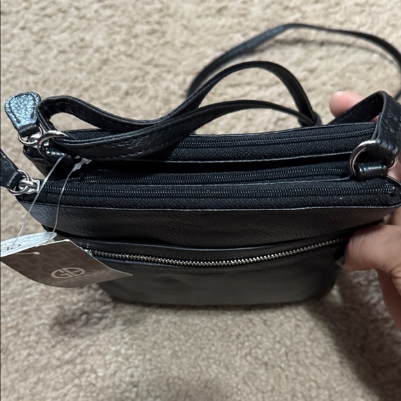 Giani Bernini Black Pebbled Leather Crossbody Pouch - Picture 2 of 6